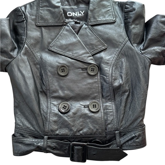 Women’s Leather Jacket Grunge Type Belted Button Close Size 40L Black - Picture 4 of 8